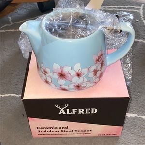 NEW Ceramic and Stainless Steel Teapot- Fabfitfun